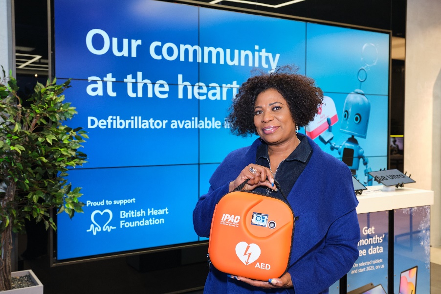 Virgin Media O2 stores to fit defibrillators & offer CPR training