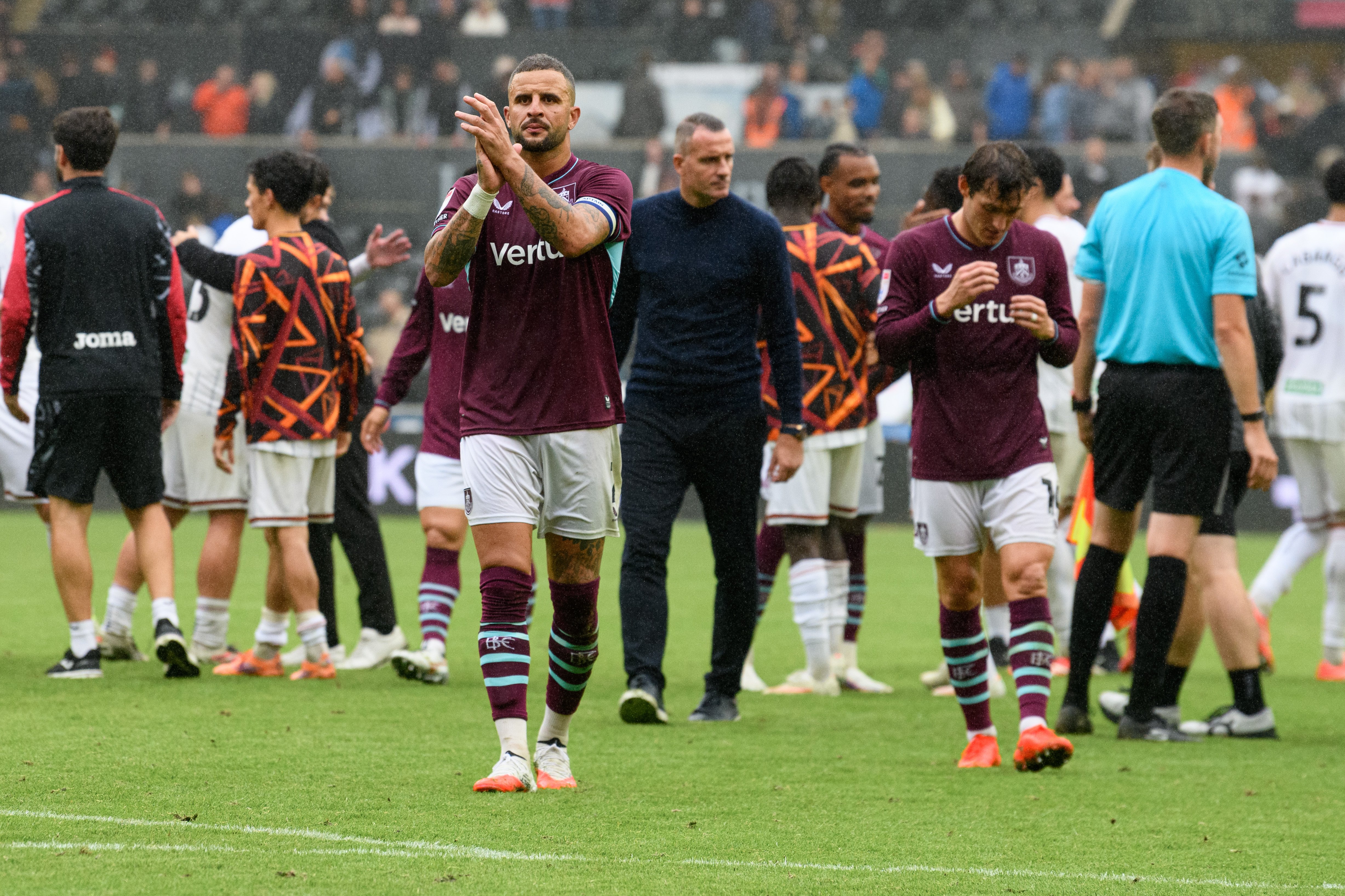 Kyle Walker spricht offen über Burnleys Schwierigkeiten und seine eigene ...
