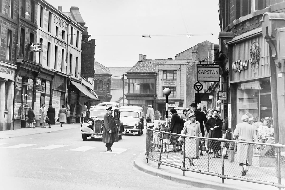 Das vergangene Burnley: Yorkshire Street und Gunsmith Lane mit dem ...