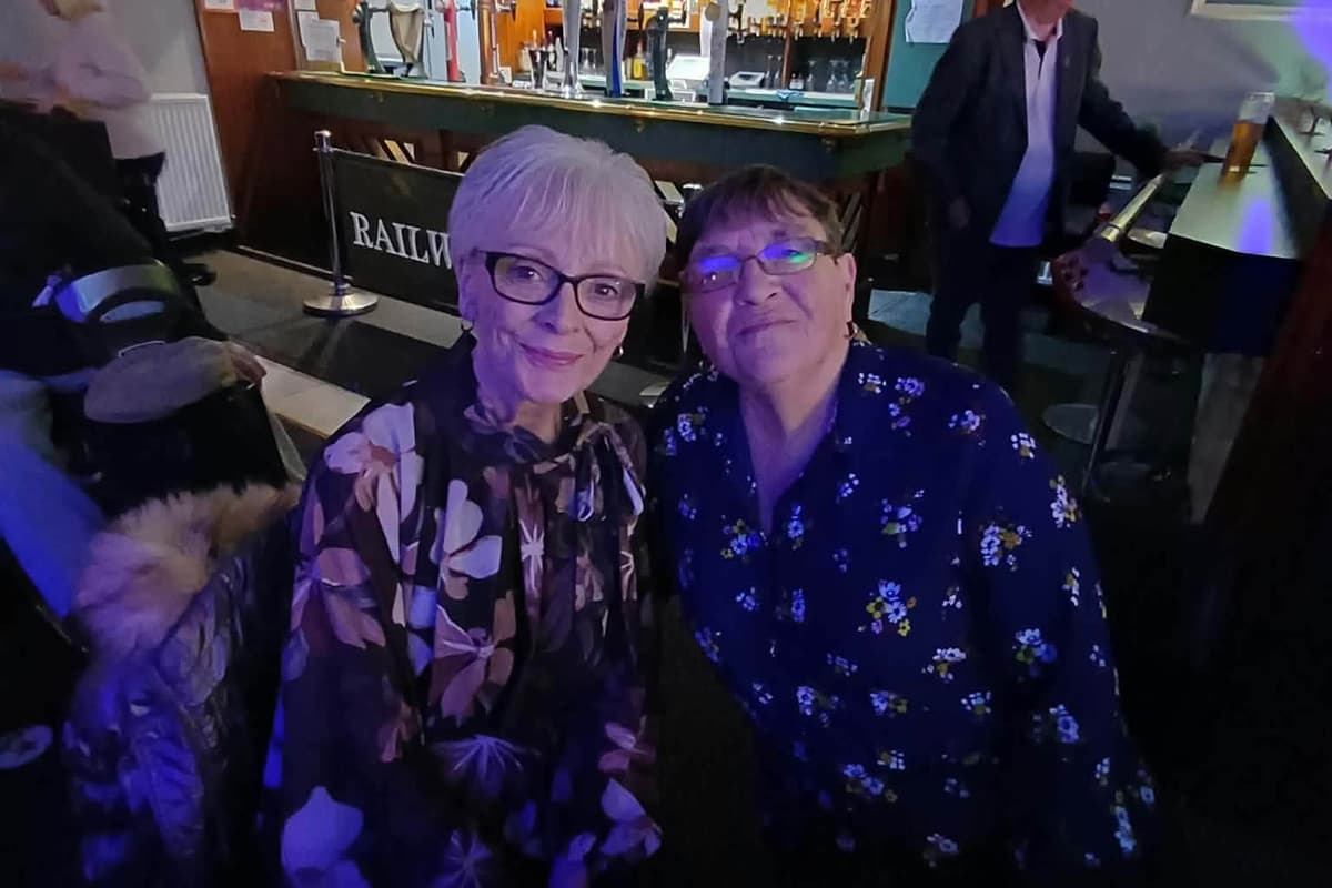 Der Rosegrove Railway Club in Burnley veranstaltet den ersten „Feel Good ...