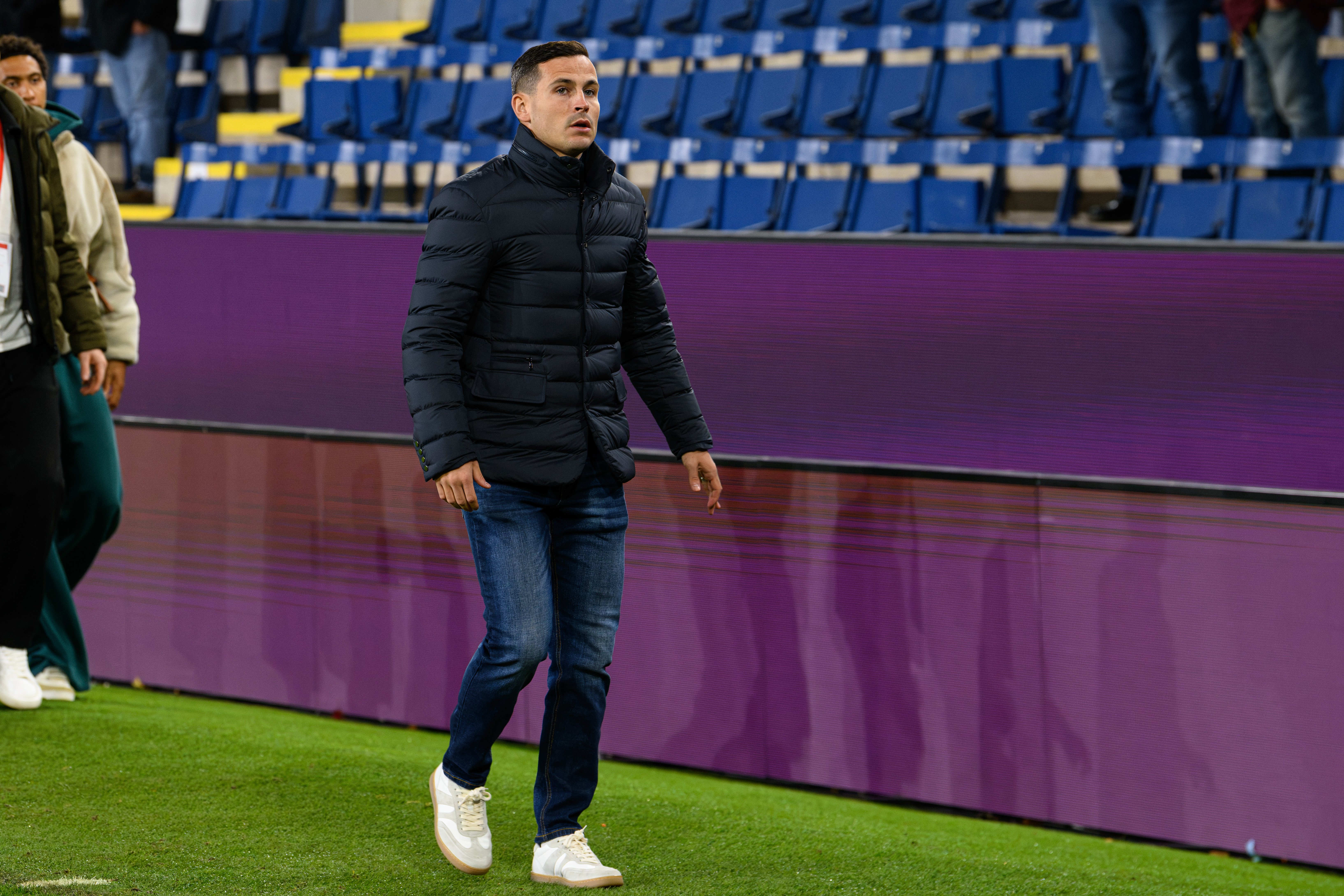 Burnley sent Josh Cullen warning ahead of captain's imminent return