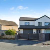 Four-bedroom detached house in sought-after Clitheroe location on market for £579,000