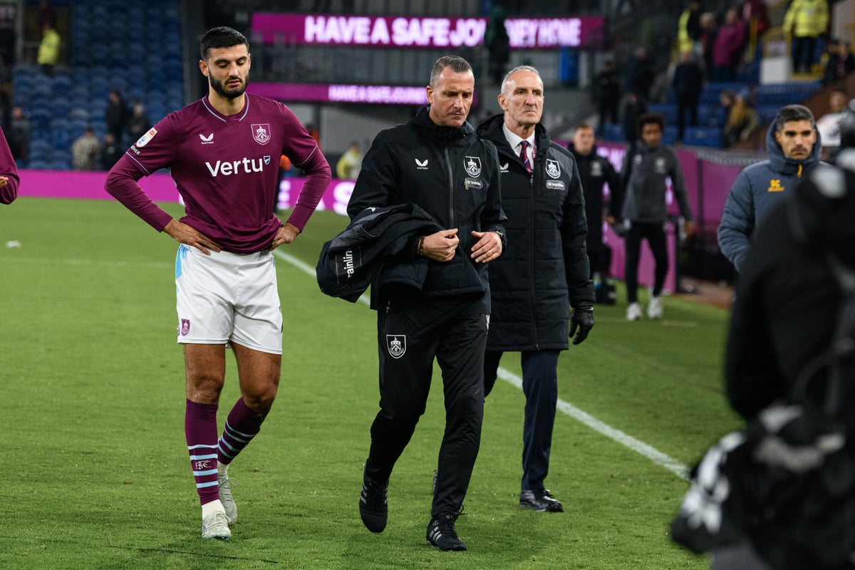 Burnley defender Ahmedhodzic sidelined for 12 days with concussion