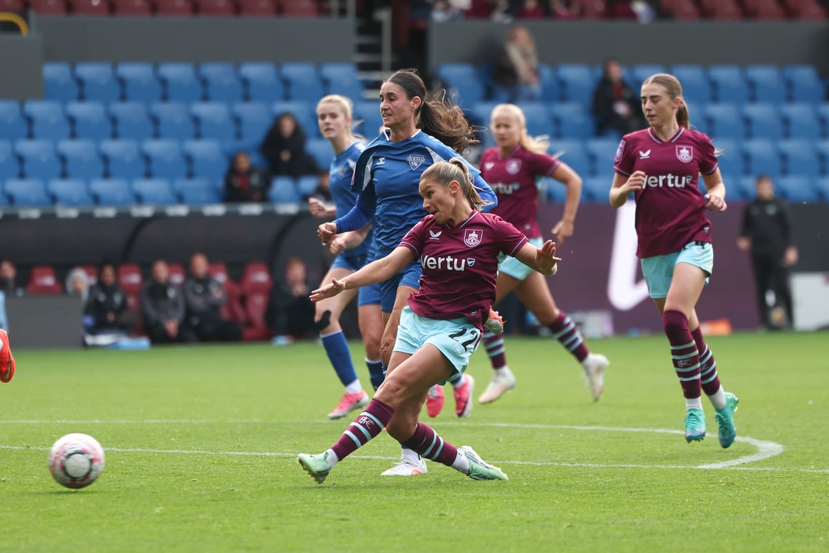 Burnley Women claim first win of the season with late cup victory over Durham