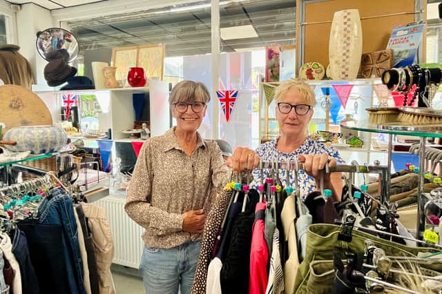 Pendleside Hospice is looking for new volunteers