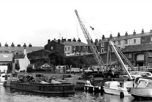 An old image of Finsley Gate Wharf