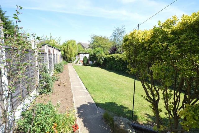 It has a nice, well maintained garden. It is on sale for 224,950 via Manning Stainton - Horsforth.
