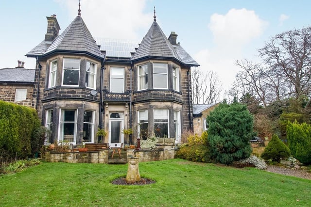 This stunning five bedroom home is right on the edge of Horsforth being near Leeds Bradford Airport.