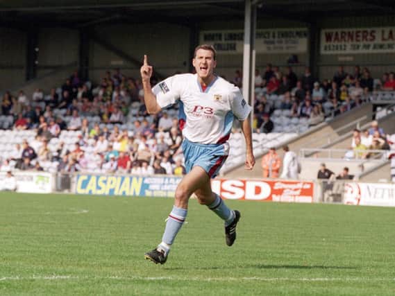 Glen Little of Burnley celebrates during the Nationwide Division 2 Match against Scunthorpe at Glanford Park, Scunthorpe, England. Burnley won 2-1. \ Photo by Mike Finn-Kelcey \ Mandatory Credit: Allsport UK /Allsport