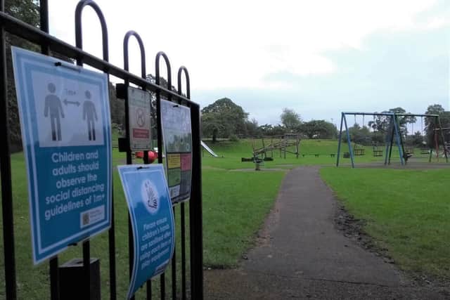 Five-step "play safe" guidance for Ribble Valleys reopened play areas.