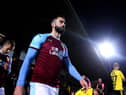 Steven Defour of Burnley leads his team out prior to the Carabao Cup Third Round match between Burton Albion and Burnley at Pirelli Stadium on September 25, 2018 in Burton-upon-Trent, England. (Photo by Nathan Stirk/Getty Images)