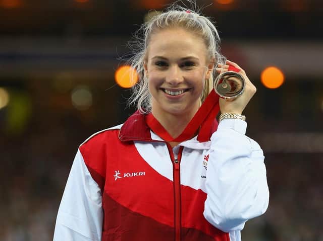 Sophie Hitchon shows off her Commonwealth bronze in 2014