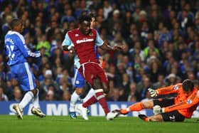 Ade Akinbiyi scores at Chelsea