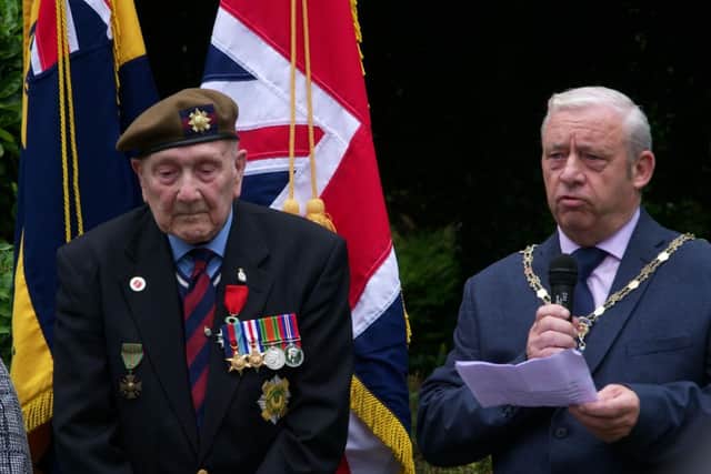 The Mayor of Padiham Coun. Vince Pridden with veteran Ted Davidson at the ceremony (photo by Naz Alam )