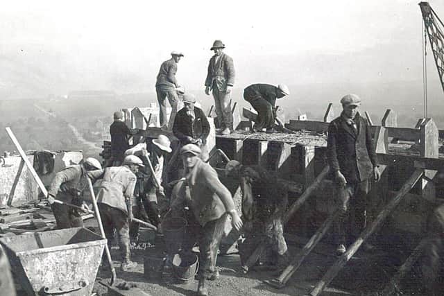 Workmen building of the Thiepval Memorial Photo: CWGC