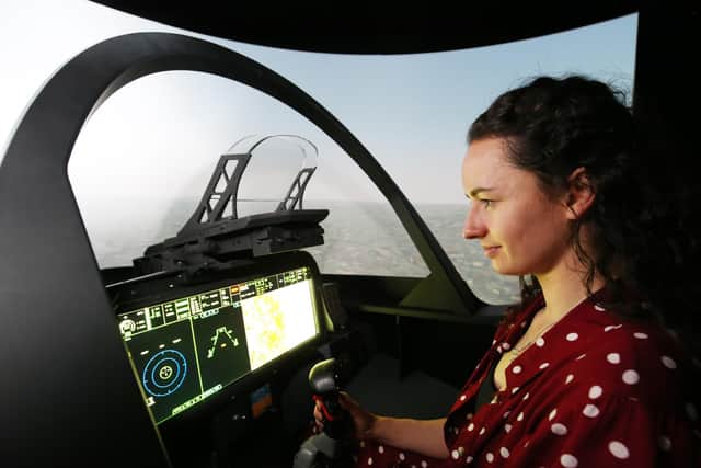 In a bid to make her as appealing a prospective astronaut as possible to the European Space Agency, Sophie is learning how to pilot planes