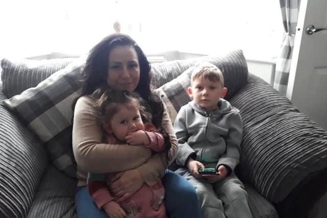 Nicola Grimshaw with her children Albie and Essie.