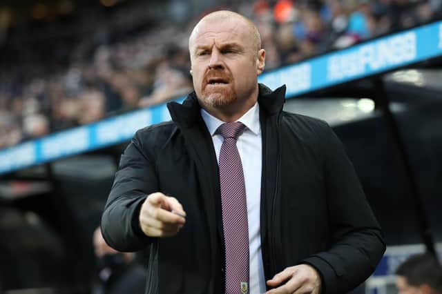 Sean Dyche, Manager of Burnley gives his side instructions during the Premier League match between Newcastle United and Burnley at St. James Park on December 04, 2021 in Newcastle upon Tyne, England.