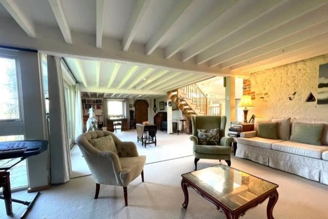 Three bedroom barn conversion in Wilmington on the market for £1,200,000 SUS-220126-142612001
