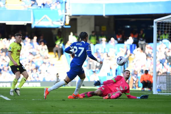 Muric made just his second league start of the season at Stamford Bridge on Saturday. The 25-year-old, who turned in a fine performance in the Clarets’ win over Brentford before the international break, improved on that rating here. Muric made a whopping 11 saves in total, while he also made three high claims and one tackle.