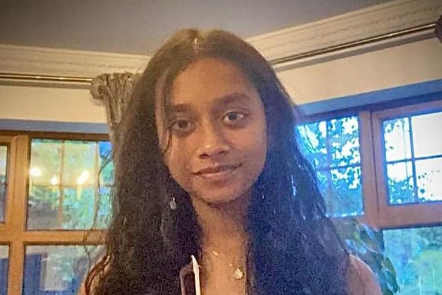 Budding musician Saanvi Reddy (15), a pupil at Clitheroe Royal Grammar School and at the Junior Royal Northern College of Music, is to give a double violin recital to raise funds for Lancashire Teaching Hospital Charity’s Children’s Appeal.