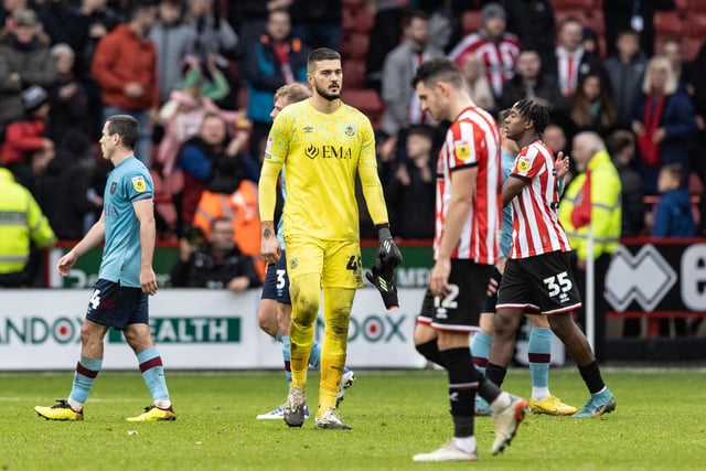 Struggled to assert or impose himself on long throws, set-pieces and crosses into the box from open play. The Clarets needed their goalkeeper to be more commanding when threatened by Sheffield United's height advantage inside the penalty area. Denied Oli McBurnie three times in the second half while also denying Anel Ahmedhodzic from a corner.