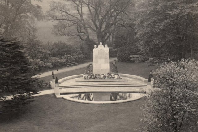 The Burnley War Memorial is located at a wonderful site in front of Towneley Hall, but it was not intended for the park. St James Street, near to its junction with Yorkshire Street, was investigated but it was thought that the site would interfere with the traffic in the busy town centre.