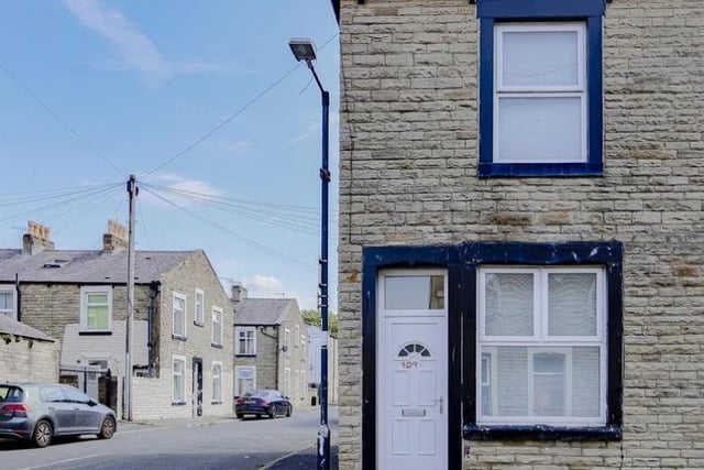 This 2 bed terraced house on Albert Street is for sale for £55,000