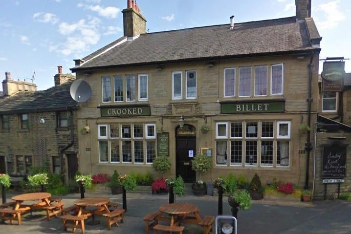 Crooked Billet on Smith Street, Worsthorne, has a rating of 4.7 out of 5 from 266 Google reviews