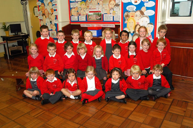 Laneshaw Bridge Primary School, Reception Class. 2009.