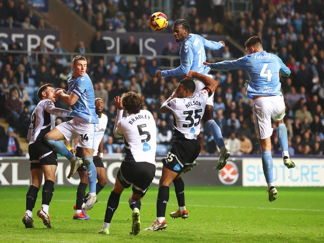 Wright scored Coventry's first goal as the Blues came from 2-0 down to draw 2-2 against leaders Sunderland.