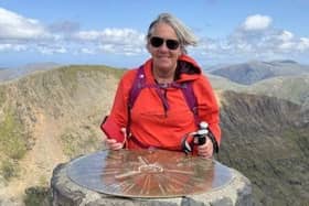 Janet Barnes - Mount Snowdon