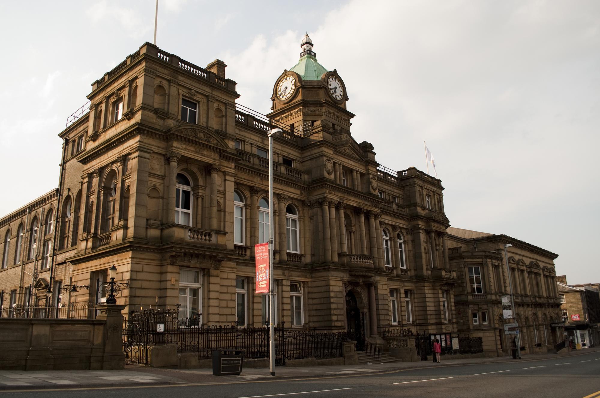 Burnley councillors clash over motion calling on Government to support an ...