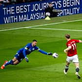 Made three big saves, all from Antony, but couldn’t quite stretch far enough to deny the Brazilian for United’s late goal.