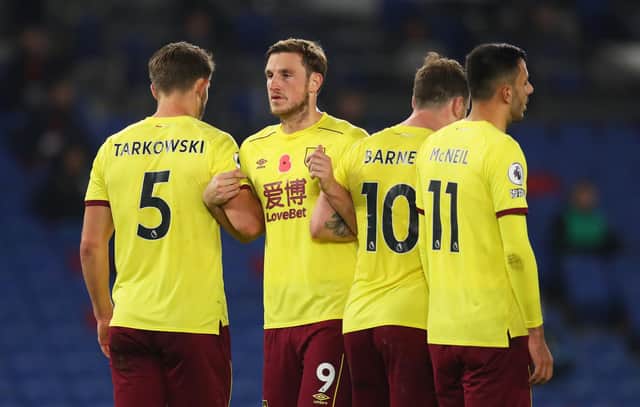 BRIGHTON, ENGLAND - NOVEMBER 06: Chris Wood of Burnley and his teammates line up to defend a free kick during the Premier League match between Brighton & Hove Albion and Burnley at American Express Community Stadium on November 06, 2020 in Brighton, England. Sporting stadiums around the UK remain under strict restrictions due to the Coronavirus Pandemic as Government social distancing laws prohibit fans inside venues resulting in games being played behind closed doors. (Photo by Catherine Ivill/Getty Images)