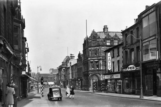 Burnley retro: Old photos show just how much Burnley town centre has ...