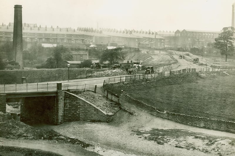 Queen Victoria Road, Burnley, in 1928. Credit: Lancashire County Council