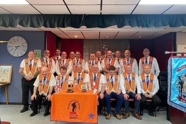 The Pendle Sons of Ulster L.O.L.25 (Burnley) marched through the town's streets to mark the Queen's Platinum Jubilee on June 4th.
There was a flute band from Glasgow and a lodge from Banbridge in Northern Ireland, with two Lambeg drums.