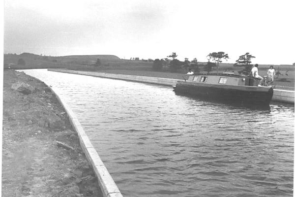 Leeds Liverpool Canal near Burnley c1970. Credit: Lancashire County Council