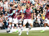 Burnley's Josh Brownhill (left) celebrates scoring the opening goal with team-mates as Jay Rodriguez (Ctr)  celebrating providing the assist

Photographer Rich Linley/CameraSport

The EFL Sky Bet Championship - Burnley v Blackpool - Saturday 20th August 2022 - Turf Moor - Burnley

World Copyright © 2022 CameraSport. All rights reserved. 43 Linden Ave. Countesthorpe. Leicester. England. LE8 5PG - Tel: +44 (0) 116 277 4147 - admin@camerasport.com - www.camerasport.com