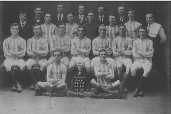 Waterloo Hotel Burnley champions - Licensed House League 1922. Credit: Lancashire County Council