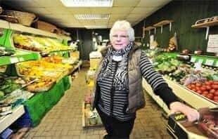 Tributes have been paid to Burnley florist and greengrocer Kathleen Lord who has died at the age of 77