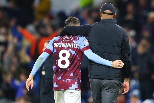 Burnley manager Vincent Kompany hugs Josh Brownhill  after the match

The EFL Sky Bet Championship - Burnley v Norwich City - Tuesday 25th October 2022 - Turf Moor - Burnley