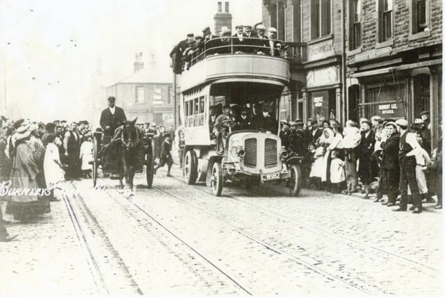 The Habergham, an early privately owned open top bus on Colne Road, near the St Andrew’s Conservative Club at the beginning of the twentieth century.