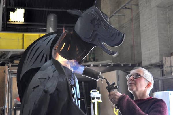 Marjan Wouda gives Dandy his black finish at Castle Fine Art Foundry workshop in Liverpool