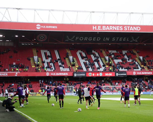 SHEFFIELD, ENGLAND - APRIL 07: General view as players of Sheffield United warm up prior to the Premier League match between Sheffield United and Chelsea FC at Bramall Lane on April 07, 2024 in Sheffield, England. (Photo by George Wood/Getty Images)