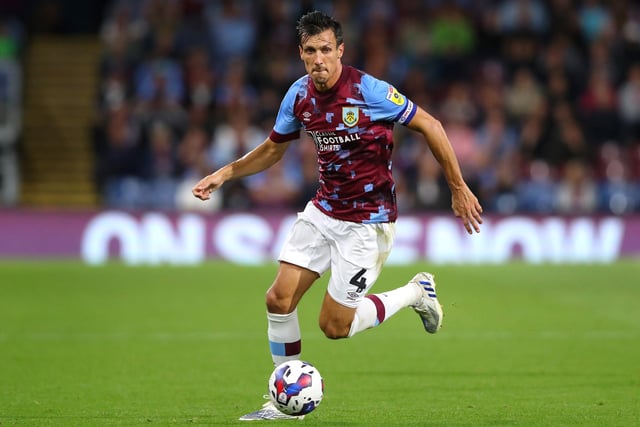 BURNLEY, ENGLAND - AUGUST 30:  Jack Cork of Burnley runs with the ball during the Sky Bet Championship between Burnley and Millwall at Turf Moor on August 30, 2022 in Burnley, England. (Photo by Alex Livesey/Getty Images)