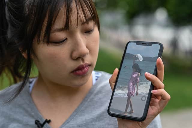 Many children now obsess more over their bodies and how they compare to others due to living on image-orientated apps like Instagram for so long, says an eating disorder therapist. (Photo by HECTOR RETAMAL/AFP via Getty Images).