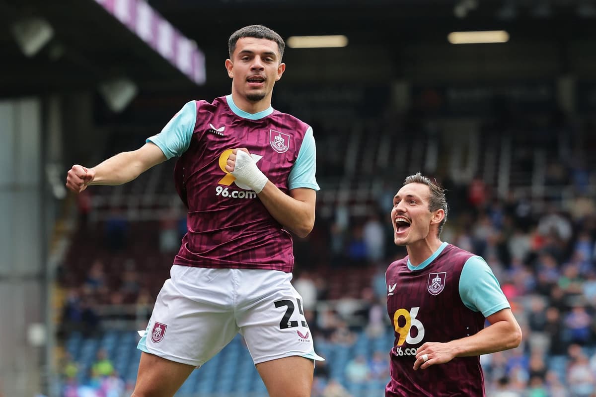 Burnley injury update ahead of Bournemouth after Roberts and Amdouni ...