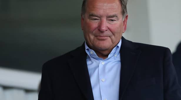 Jeff Stelling leads emotional speech on Gillette Soccer Saturday on effects of eating disorders